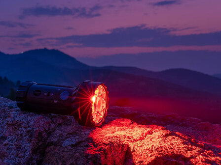 Olight Marauder Mini | Multicolor Ver- En Breedstraler